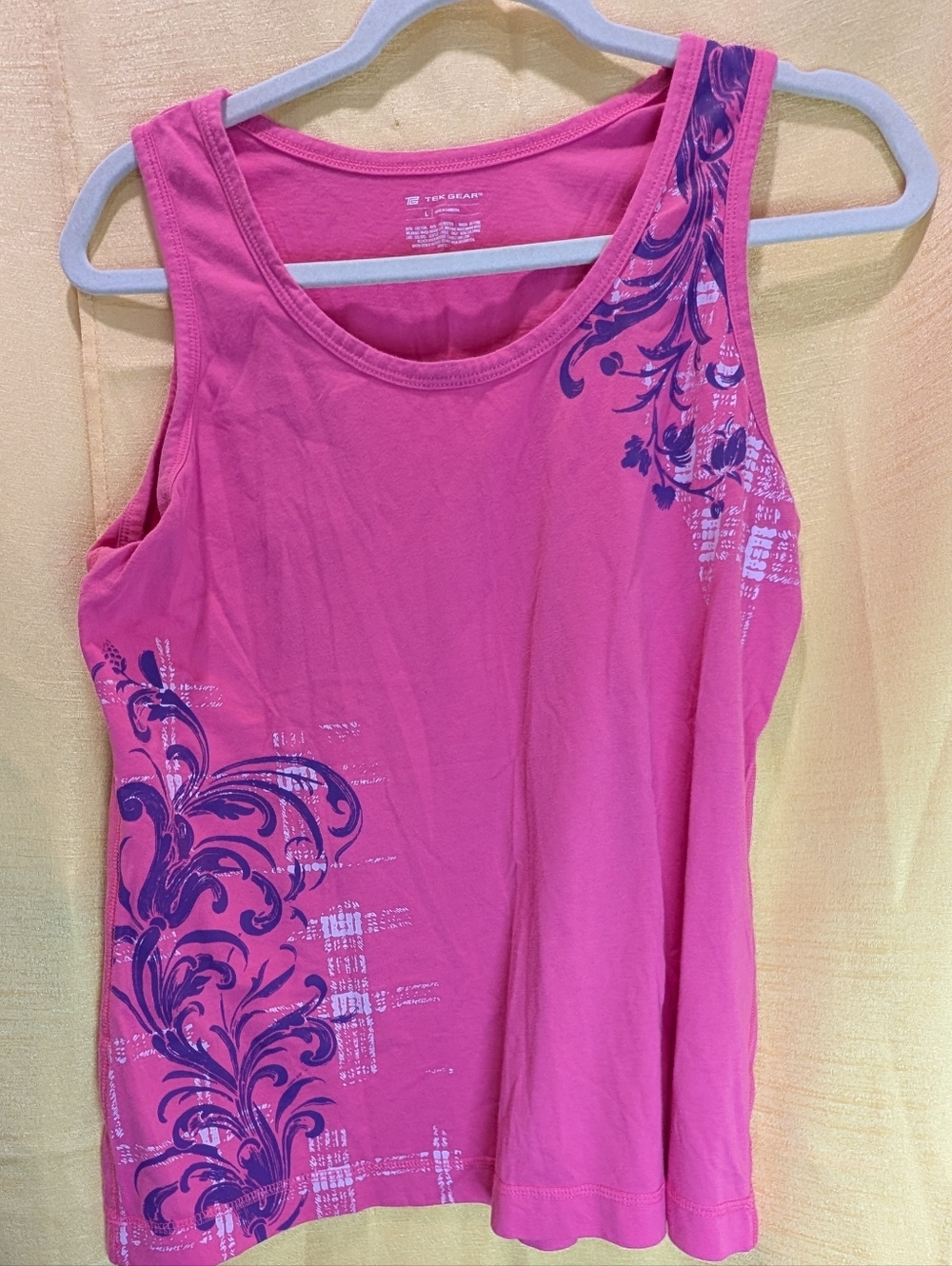 Pin and purple tank y2k